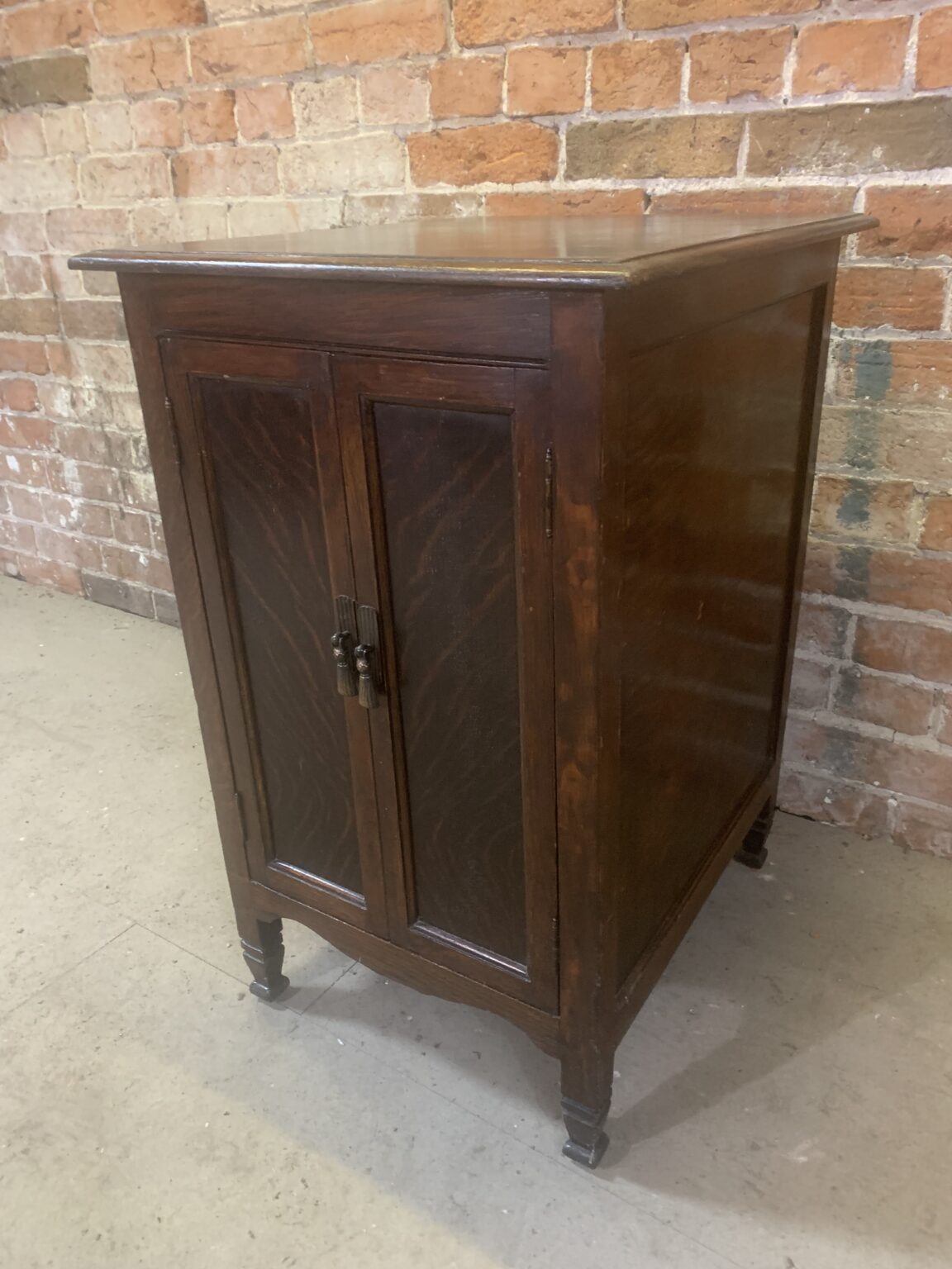 House Clearance Telford Second Hand Furniture to Buy Online